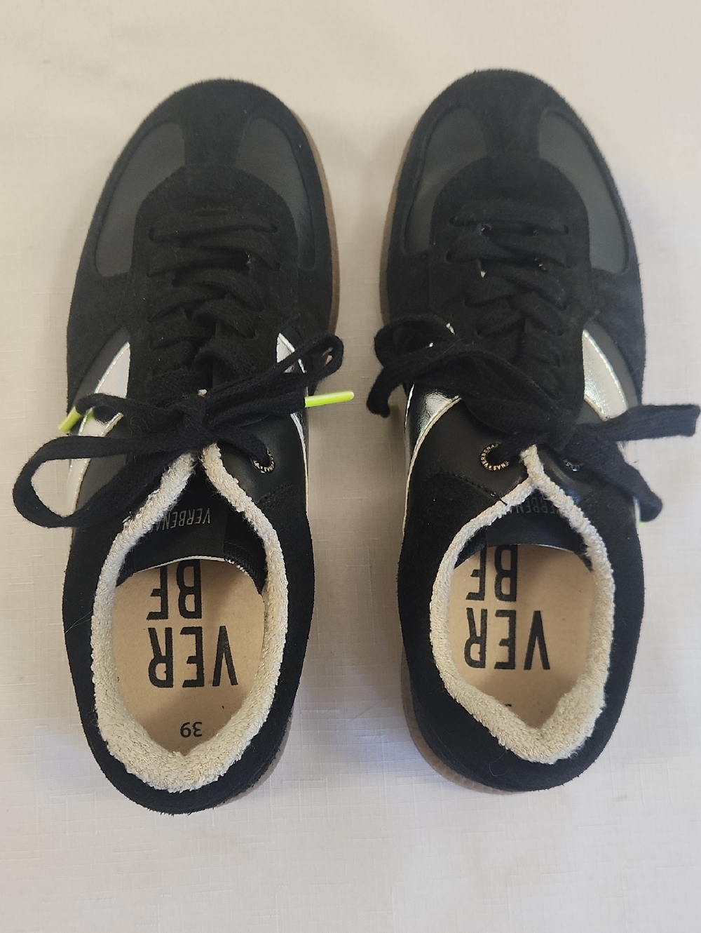 Verbenas Low Cut Black Silver Suede Gum Sole Sneakers. Size 8 (39) - Picture 5 of 9
